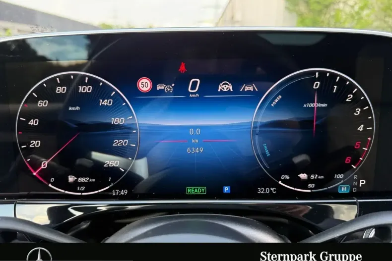 Mercedes-Benz E 300 (Clasa E) din 2025 cu 6.350 km - oferta MER231344 - foto 25