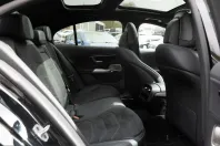 Mercedes-Benz E 450 (Clasa E) din 2025 cu 26.460 km - oferta MER231345 - foto 4