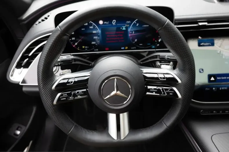 Mercedes-Benz E 450 (Clasa E) din 2025 cu 26.460 km - oferta MER231345 - foto 8
