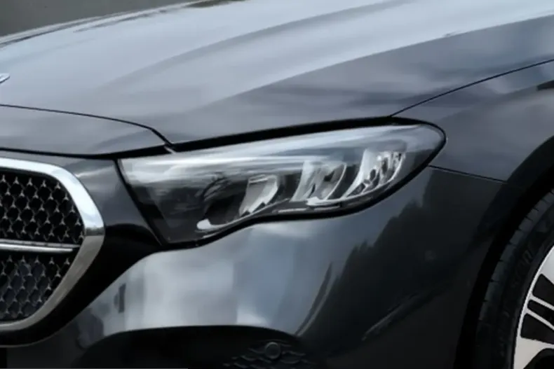 Mercedes-Benz E 220 (Clasa E) din 2025 cu 11.841 km - oferta MER231347 - foto 4