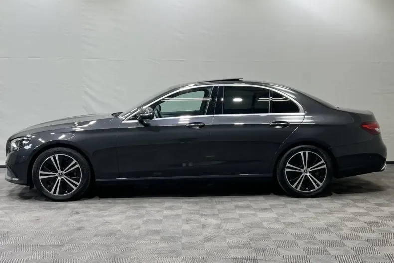 Mercedes-Benz E 220 (Clasa E) din 2024 cu 28.886 km - oferta MER231348 - foto 19