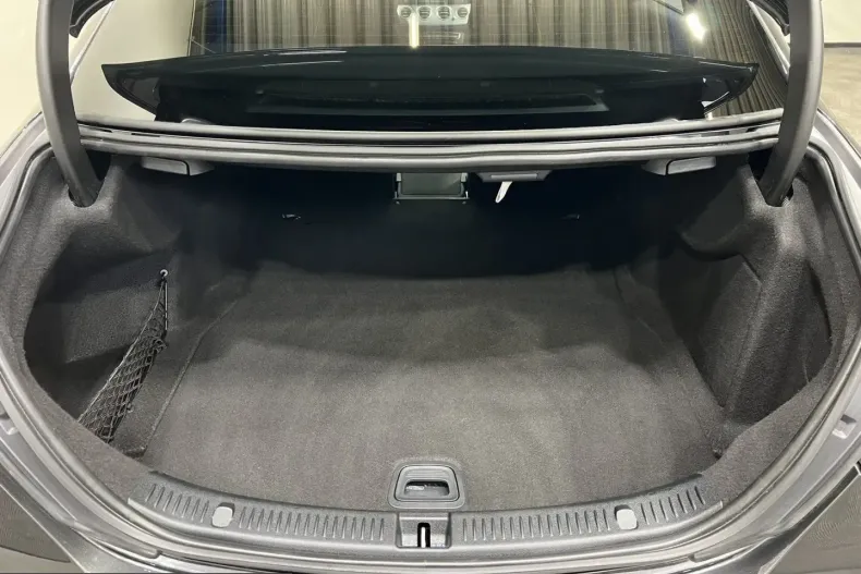 Mercedes-Benz E 220 (Clasa E) din 2024 cu 28.886 km - oferta MER231348 - foto 21