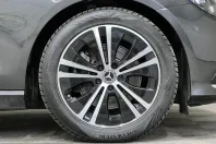 Mercedes-Benz E 220 (Clasa E) din 2024 cu 28.886 km - oferta MER231348 - foto 34