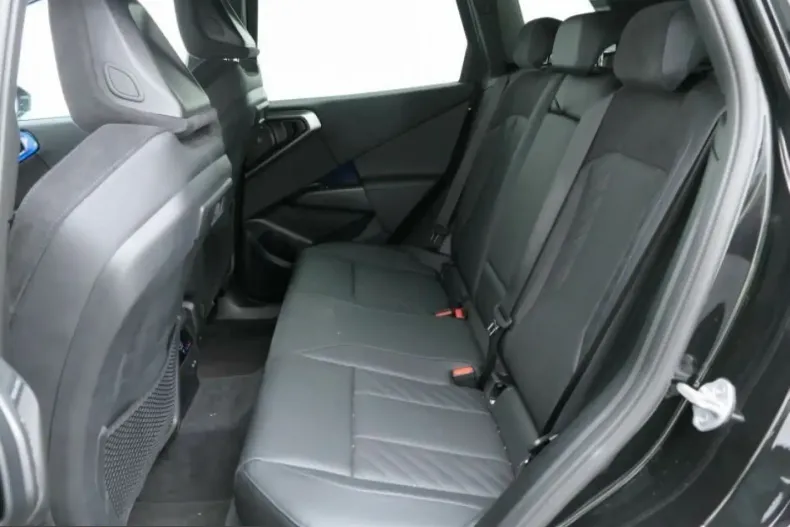 BMW X3 (Seria X) din 2025 cu 12.300 km - oferta BMW231355 - foto 9