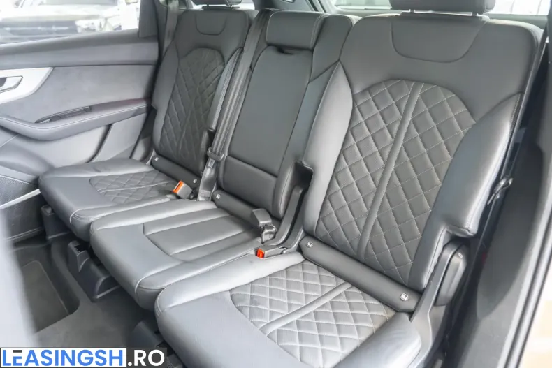 Audi Q7 din 2024 cu 7.500 km - oferta AUD231370 - foto 36