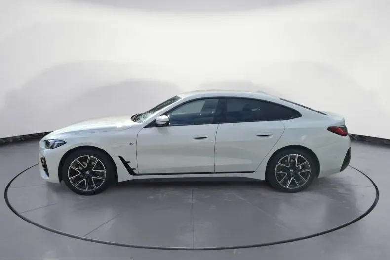BMW 420i (Seria 4) din 2025 cu 17.274 km - oferta BMW231381 - foto 2