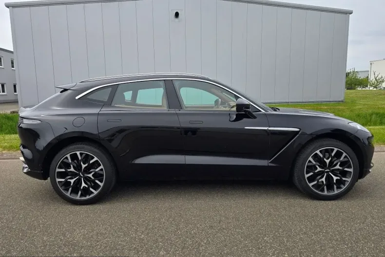 Aston Martin DBX din 2023 cu 106.524 km - oferta AST231389 - foto 6