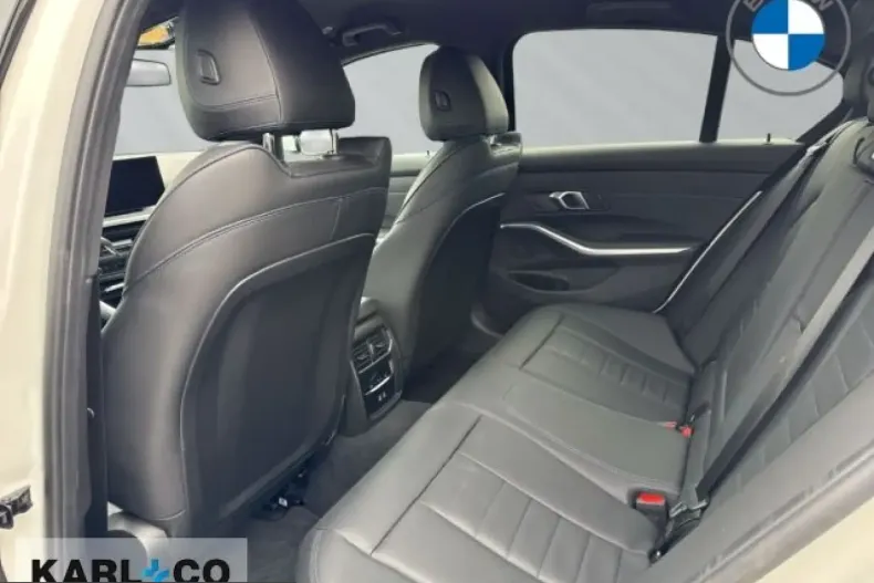 BMW 330 (Seria 3) din 2025 cu 15.901 km - oferta BMW231393 - foto 10