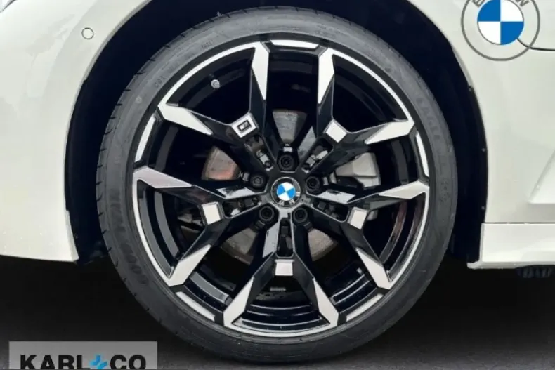 BMW 330 (Seria 3) din 2025 cu 15.901 km - oferta BMW231393 - foto 13