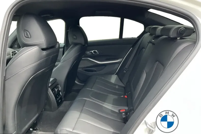 BMW M340i (Seria 3) din 2025 cu 14.896 km - oferta BMW231401 - foto 12