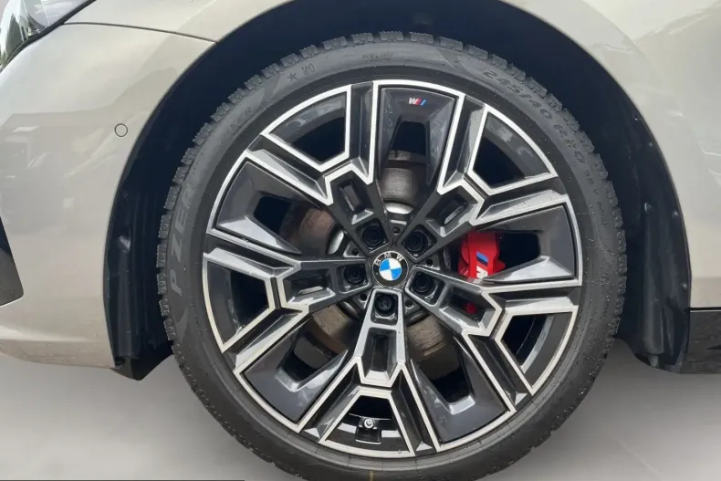 BMW 520 (Seria 5) din 2025 cu 25.047 km - oferta BMW231403 - foto 23