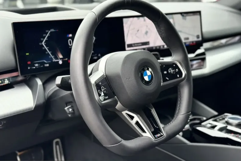 BMW 520 (Seria 5) din 2025 cu 7.900 km - oferta BMW231410 - foto 8