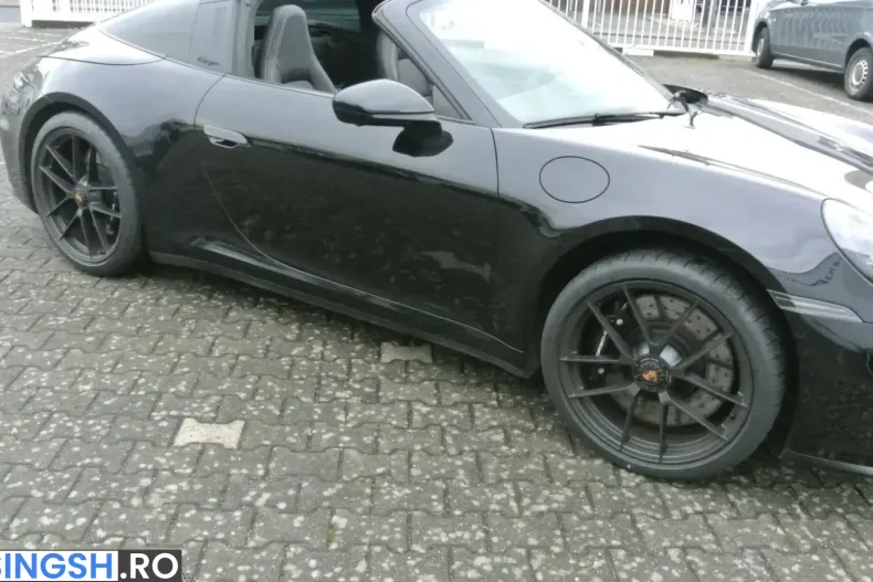 Porsche 911 din 2026 cu 7.000 km - oferta POR231416 - foto 1