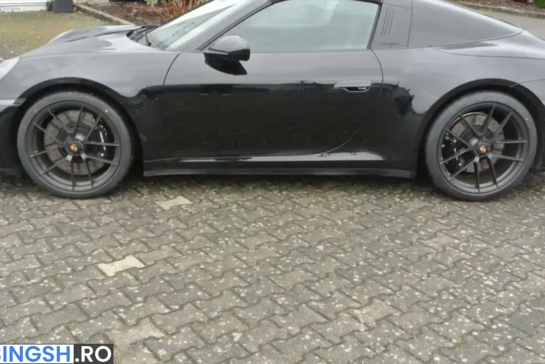Porsche 911 din 2026 cu 7.000 km - oferta POR231416 - foto 3