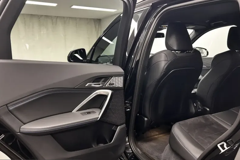 BMW X1 (Seria X) din 2025 cu 7.653 km - oferta BMW231419 - foto 15