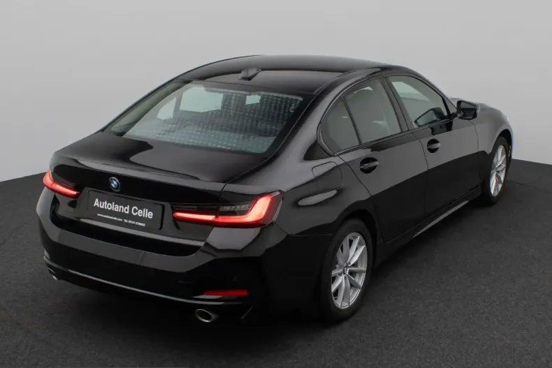 BMW 318i (Seria 3) din 2024 cu 38.625 km - oferta BMW231421 - foto 6