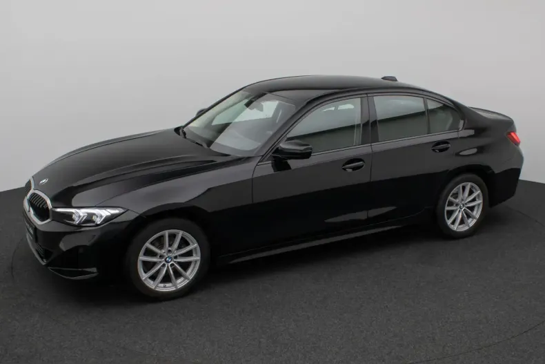 BMW 318i (Seria 3) din 2024 cu 38.625 km - oferta BMW231421 - foto 11