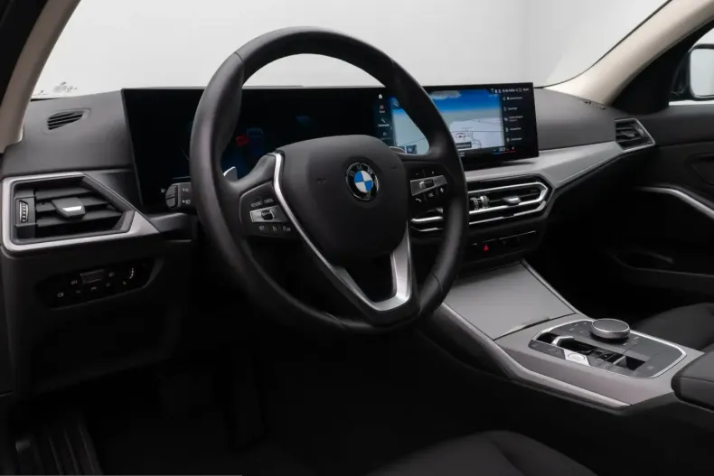 BMW 318i (Seria 3) din 2024 cu 38.625 km - oferta BMW231421 - foto 18