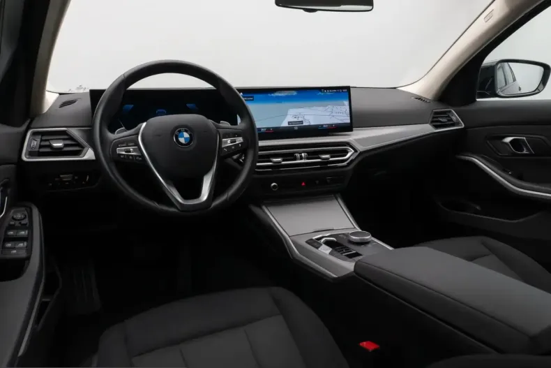 BMW 318i (Seria 3) din 2024 cu 38.625 km - oferta BMW231421 - foto 35