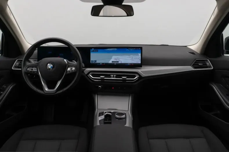BMW 318i (Seria 3) din 2024 cu 38.625 km - oferta BMW231421 - foto 36