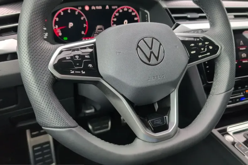 Volkswagen Arteon din 2024 cu 35.468 km - oferta VOL231422 - foto 25