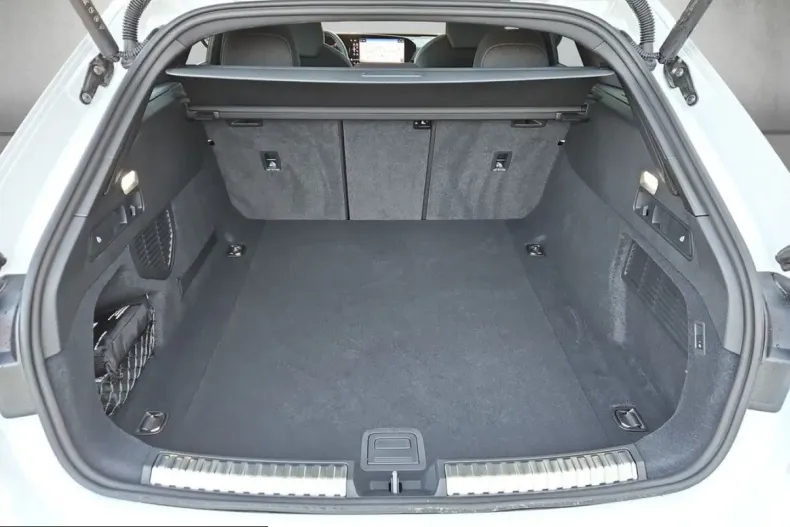 Audi A5 din 2025 cu 3.887 km - oferta AUD231426 - foto 15