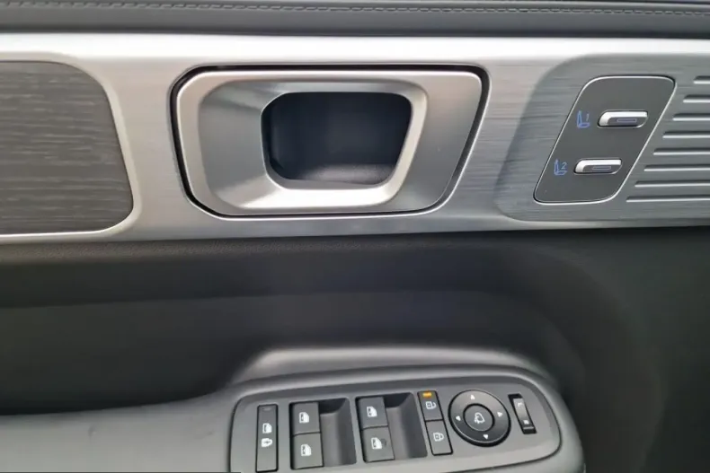 Hyundai Santa Fe din 2024 cu 6.000 km - oferta HYU231427 - foto 17