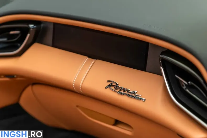 Ferrari Roma din 2025 cu 1.900 km - oferta FER231432 - foto 12