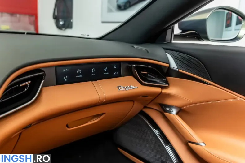 Ferrari Roma din 2025 cu 1.900 km - oferta FER231432 - foto 20