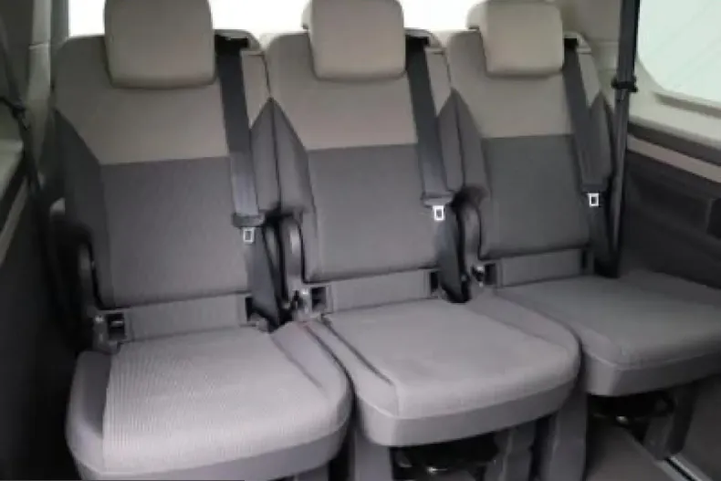 Volkswagen T7 Multivan din 2025 cu 21.200 km - oferta VOL231434 - foto 7