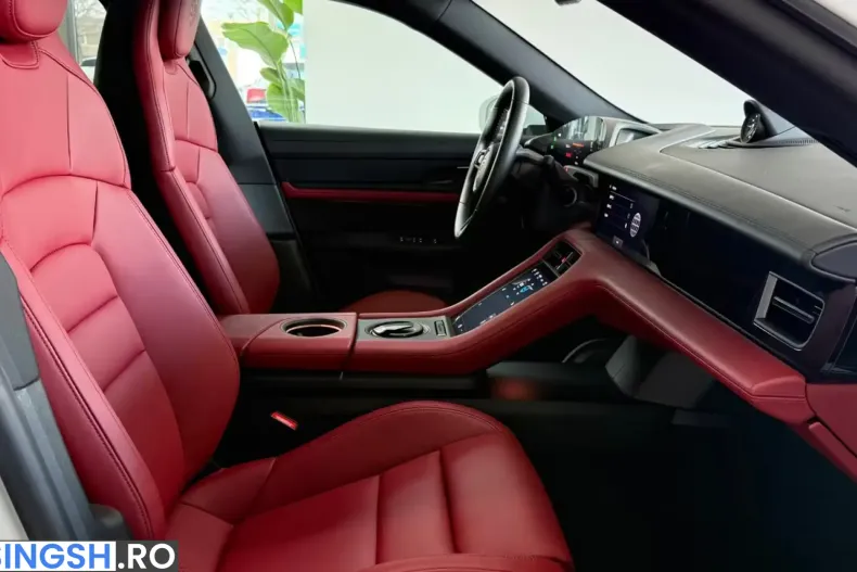 Porsche Taycan din 2026 cu 2.000 km - oferta POR231437 - foto 9