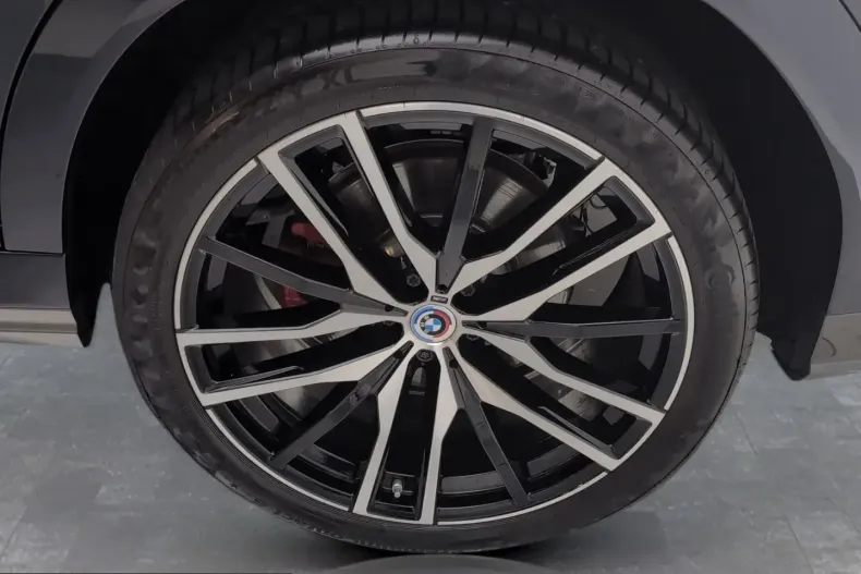 BMW X6 (Seria X) din 2023 cu 43.461 km - oferta BMW231439 - foto 12