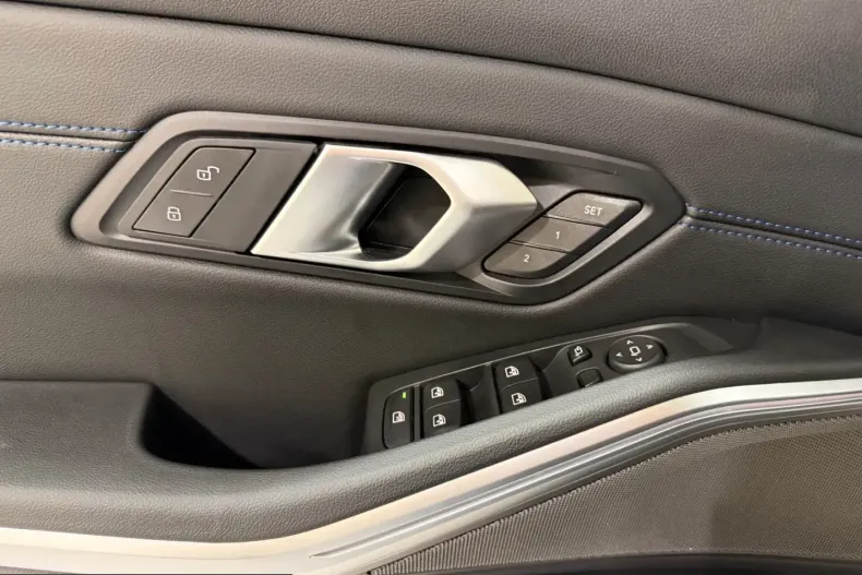 BMW M340i (Seria 3) din 2025 cu 14.700 km - oferta BMW231443 - foto 20