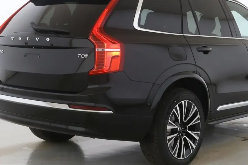 Volvo XC90 din 2024 cu 28.787 km - oferta VOL231445 - foto 4