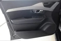 Volvo XC90 din 2024 cu 28.787 km - oferta VOL231445 - foto 8