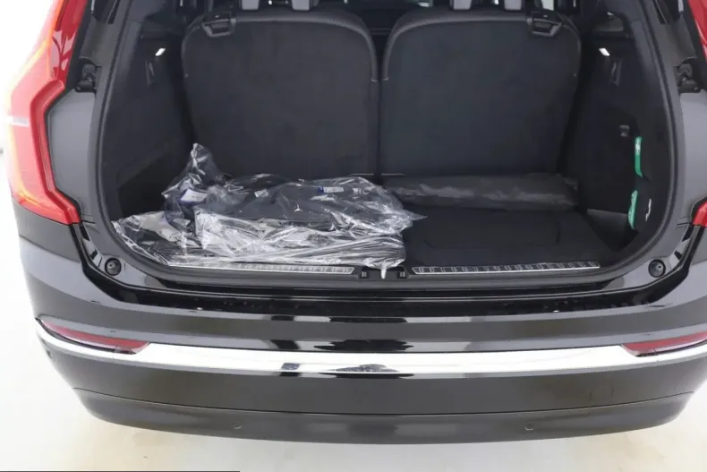 Volvo XC90 din 2024 cu 28.787 km - oferta VOL231445 - foto 12