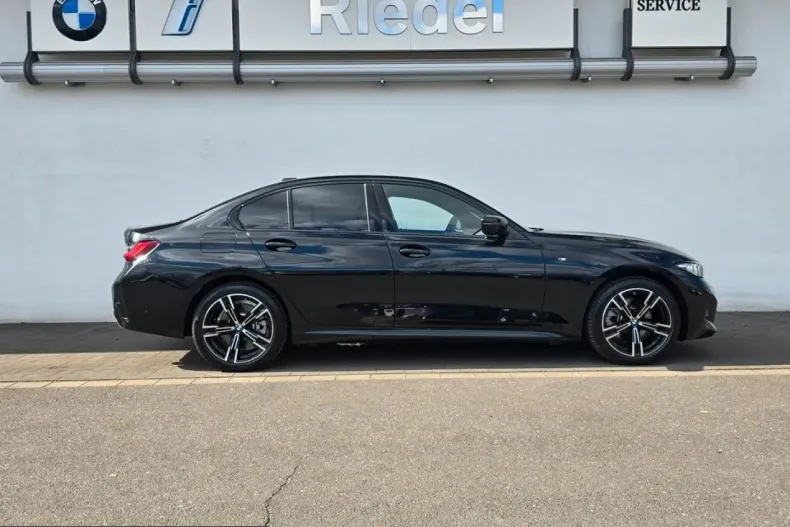 BMW 330 (Seria 3) din 2025 cu 11.999 km - oferta BMW231447 - foto 3