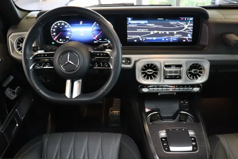 Mercedes-Benz G 500 (Clasa G) din 2024 cu 8.750 km - oferta MER231465 - foto 16