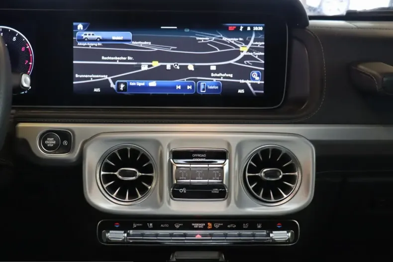 Mercedes-Benz G 500 (Clasa G) din 2024 cu 8.750 km - oferta MER231465 - foto 18