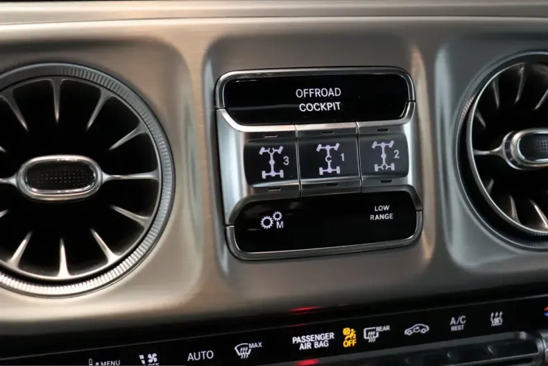 Mercedes-Benz G 500 (Clasa G) din 2024 cu 8.750 km - oferta MER231465 - foto 22