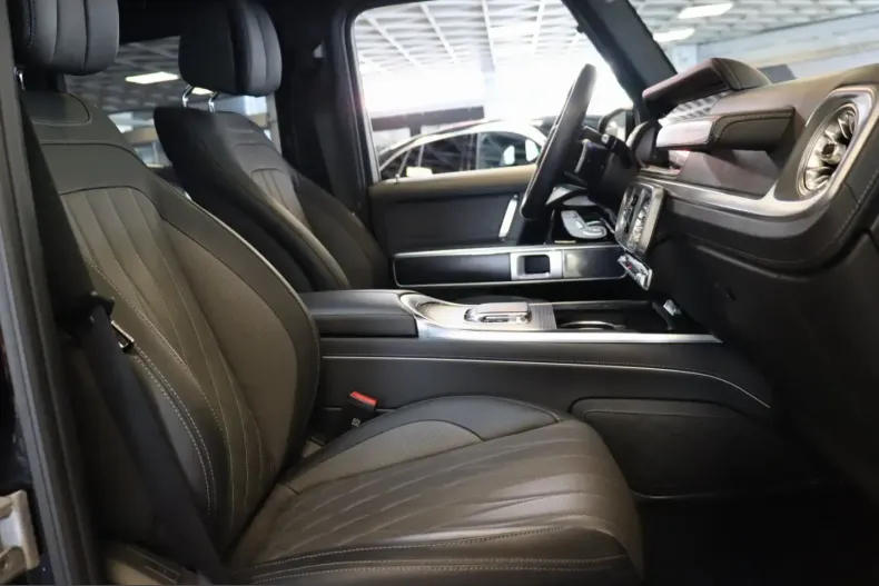 Mercedes-Benz G 500 (Clasa G) din 2024 cu 8.750 km - oferta MER231465 - foto 32