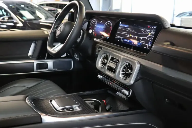Mercedes-Benz G 500 (Clasa G) din 2024 cu 8.750 km - oferta MER231465 - foto 33