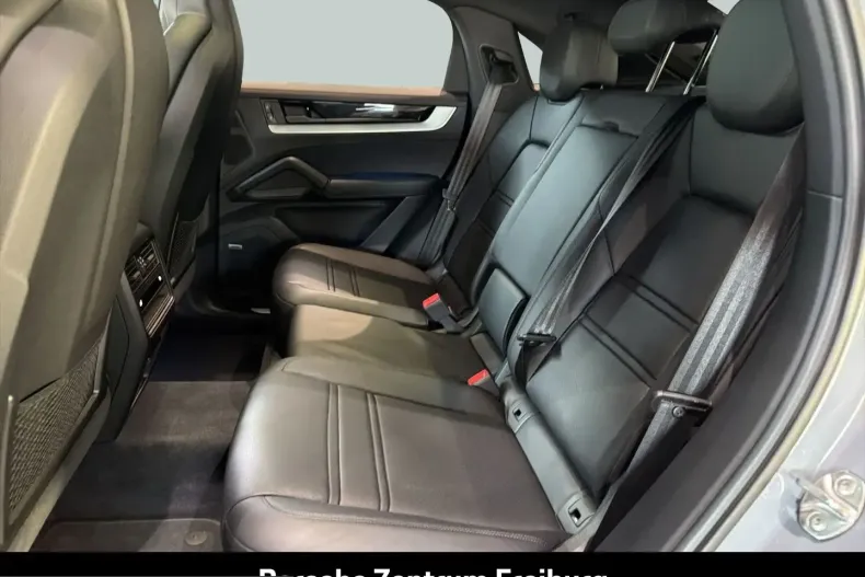 Porsche Cayenne din 2024 cu 21.900 km - oferta POR231466 - foto 11