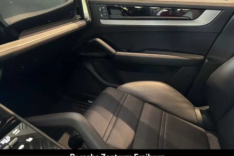 Porsche Cayenne din 2024 cu 21.900 km - oferta POR231466 - foto 23