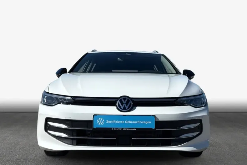 Volkswagen Golf din 2025 cu 21.906 km - oferta VOL231472 - foto 1