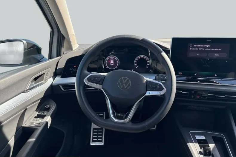 Volkswagen Golf din 2025 cu 21.906 km - oferta VOL231472 - foto 8