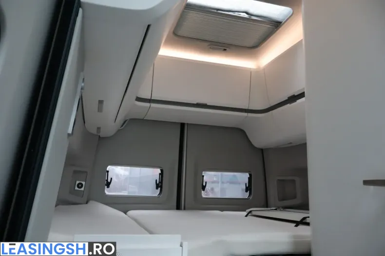 Volkswagen Crafter din 2023 cu 78.144 km - oferta VOL231474 - foto 18