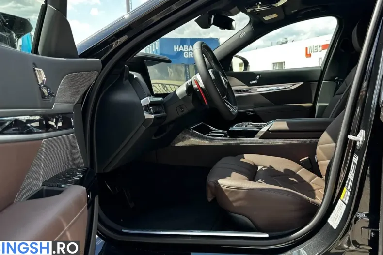 BMW M760 (Seria 7) din 2026 cu 5.000 km - oferta BMW231475 - foto 11
