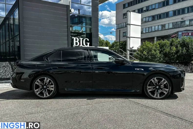BMW M760 (Seria 7) din 2026 cu 5.000 km - oferta BMW231475 - foto 18