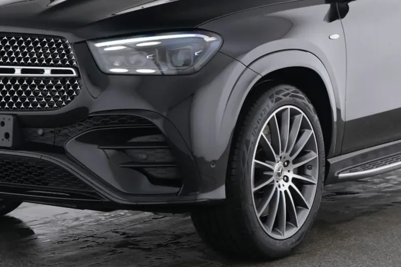 Mercedes-Benz GLE 350 (Clasa GLE) din 2025 cu 13.228 km - oferta MER231502 - foto 2